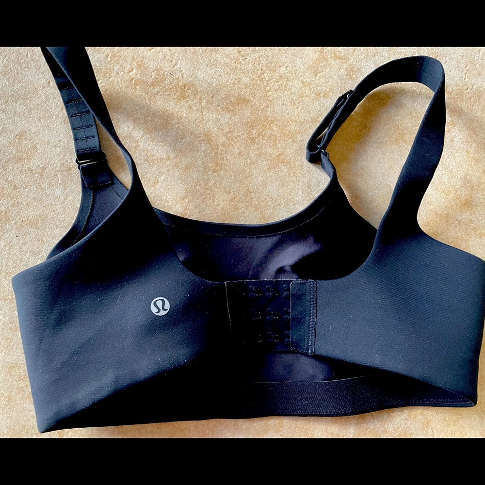 Lululemon sports bra 34D